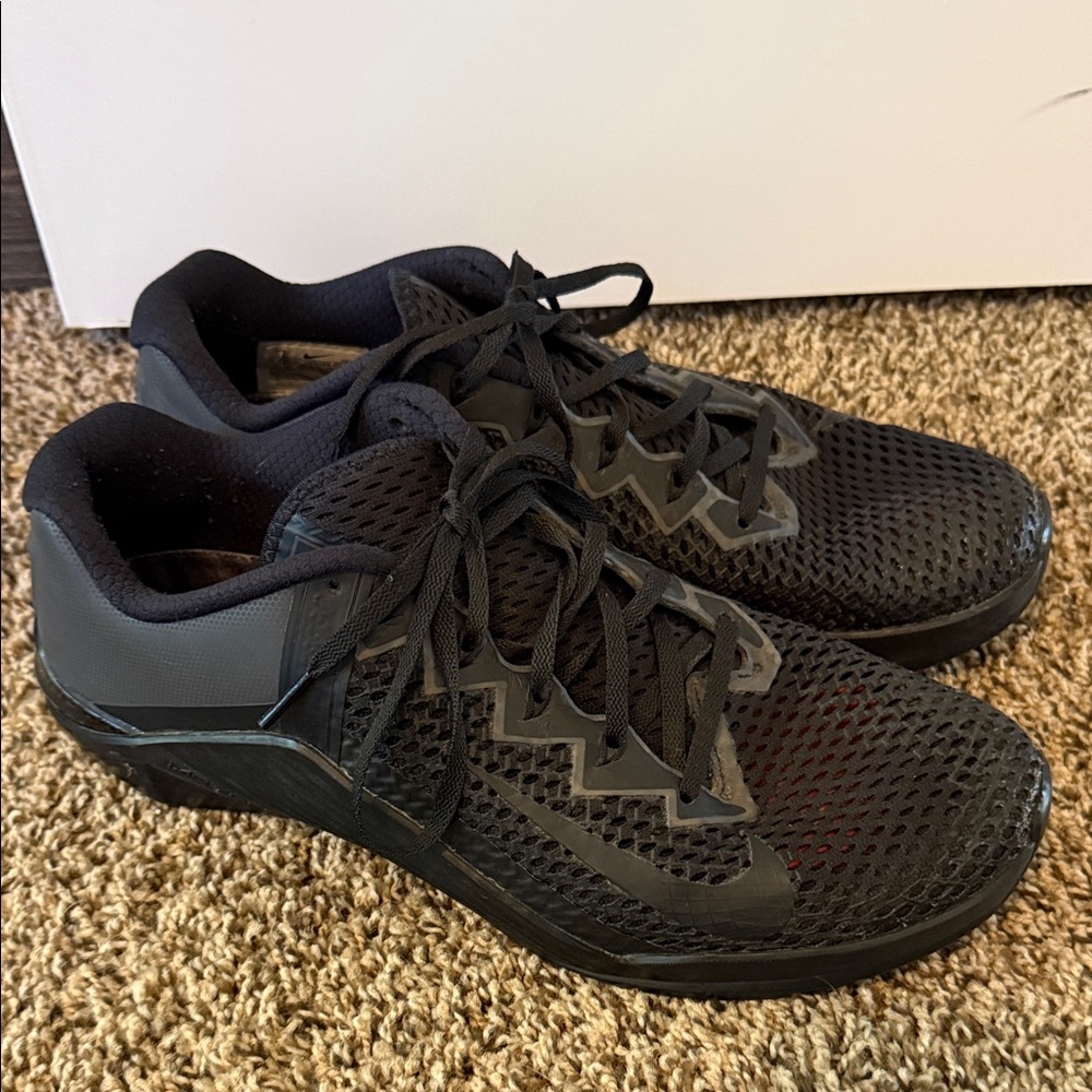 Nike Metcon Men's Black Mesh Athletic Shoes